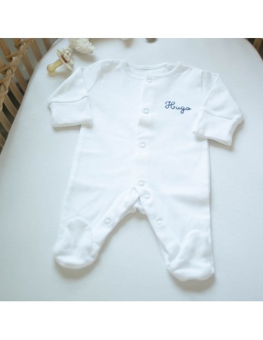 Pyjama en coton brodé à la main