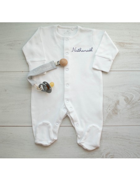 Pyjama en coton brodé à la main