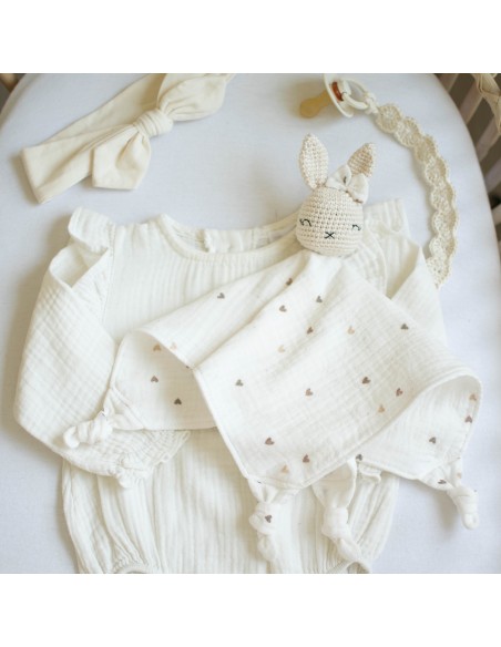 Doudou en double gaze petits coeurs